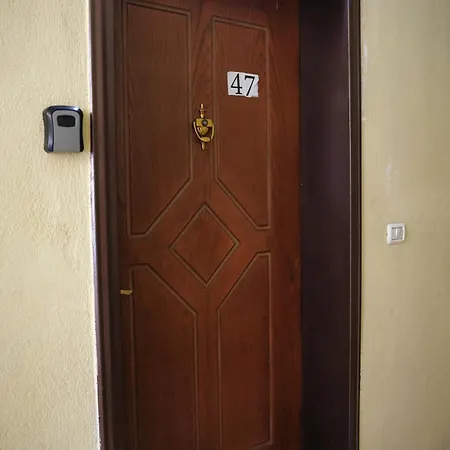Apartamento 47 *